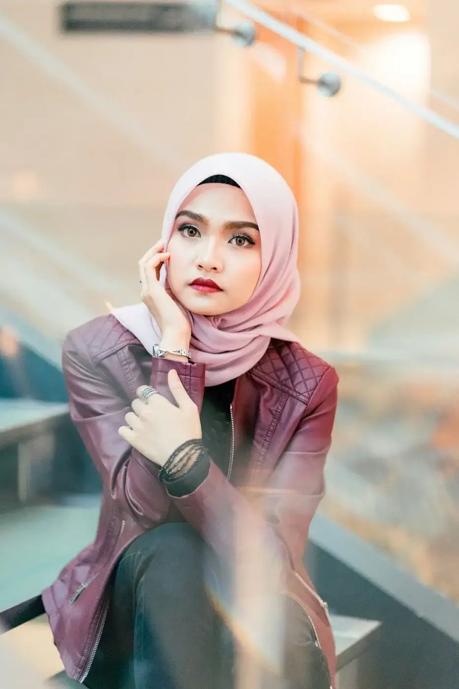 Foto 2 Headscarf Model - Job, Statement And Trendsetter All In One