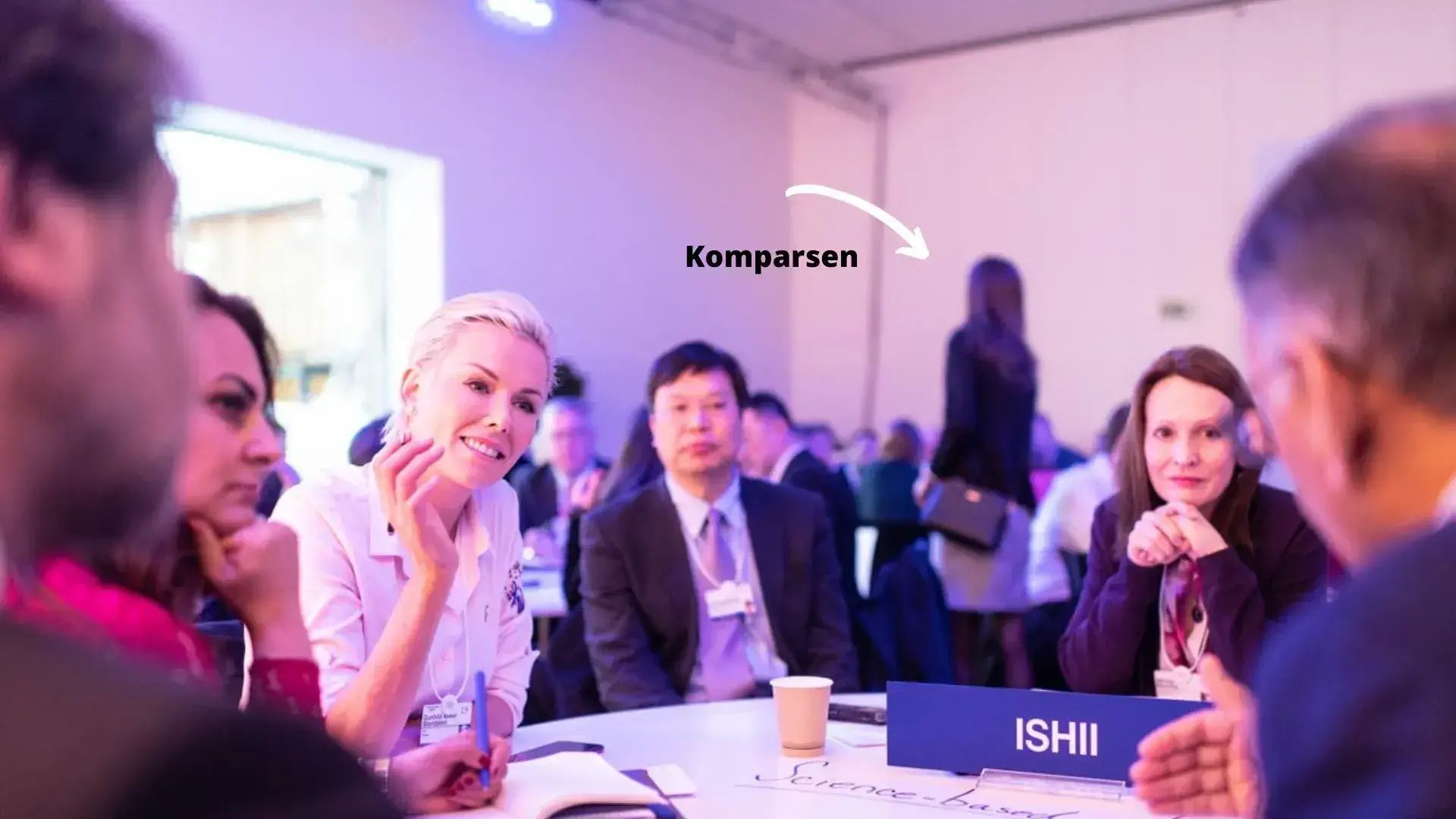 Foto 1 A Day In The Life Of An Extra